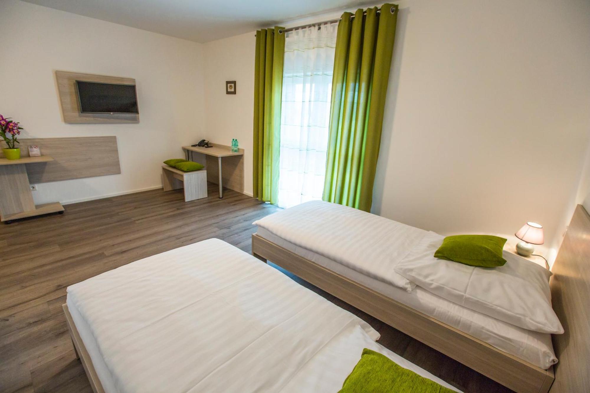 Hotel Anna ヒルデン 部屋 写真