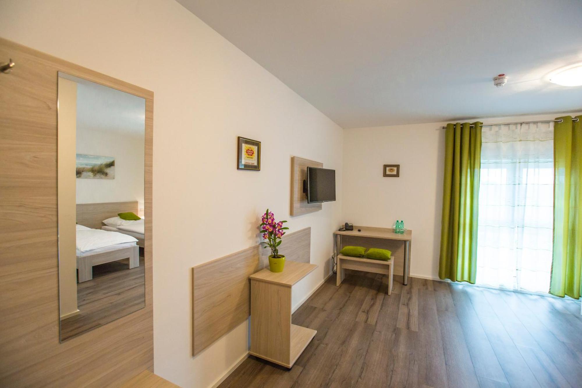 Hotel Anna ヒルデン 部屋 写真